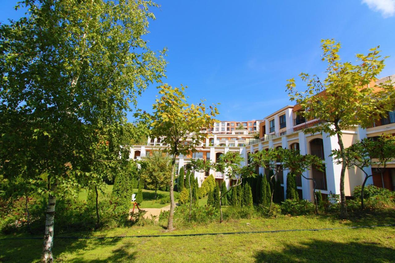 Fort Noks - Menada Apartments スヴェティ・ヴラス エクステリア 写真