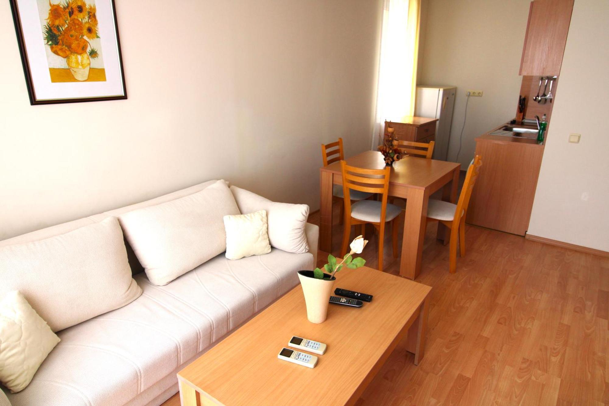 Fort Noks - Menada Apartments スヴェティ・ヴラス エクステリア 写真